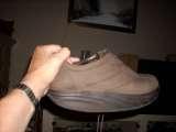 SPECIAL TYPE of SHOES (MBT). LOOK the LECTURE in LIVERPOOL 2008 